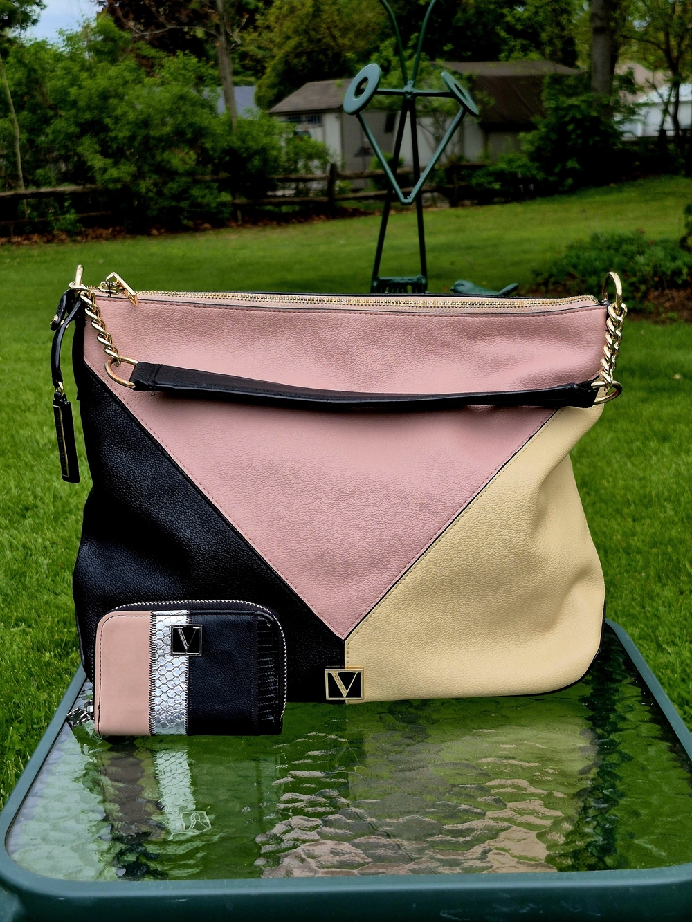VS Pink, Black & Cream Colorblock Shoulder Bag Set - Picture 4 of 11